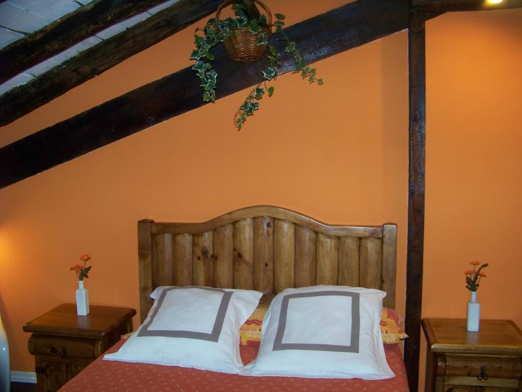 B&B El Jardin De Aes Puente Viesgo Extérieur photo