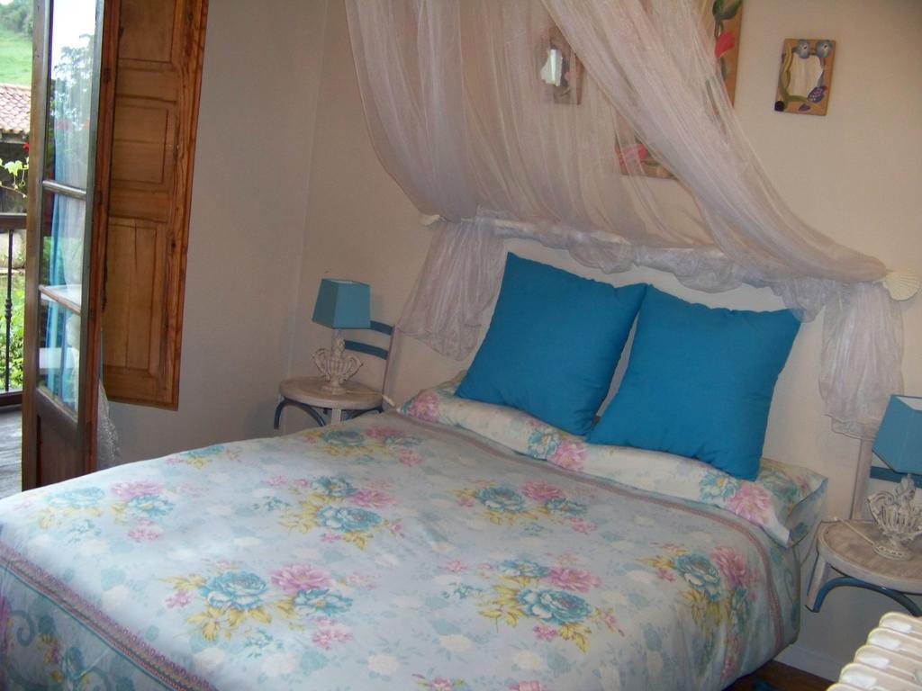B&B El Jardin De Aes Puente Viesgo Extérieur photo